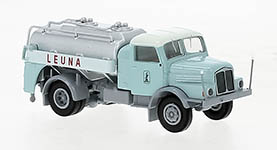 Brekina 71478 - H0 - IFA S 4000-1 Tankwagen 1960, Leuna